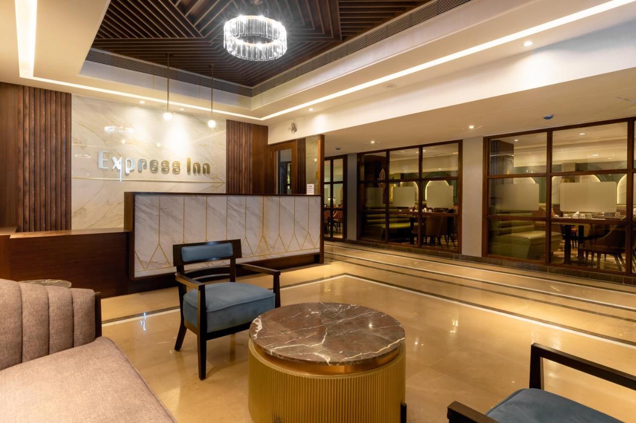 Freesia By Express Inn Pālghar Exterior foto